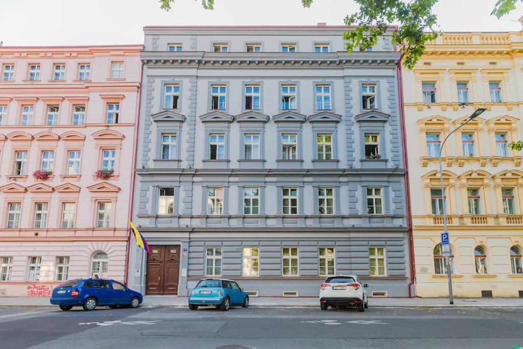 Cozy Quiet New Apartment In Karlin Square براغ المظهر الخارجي الصورة